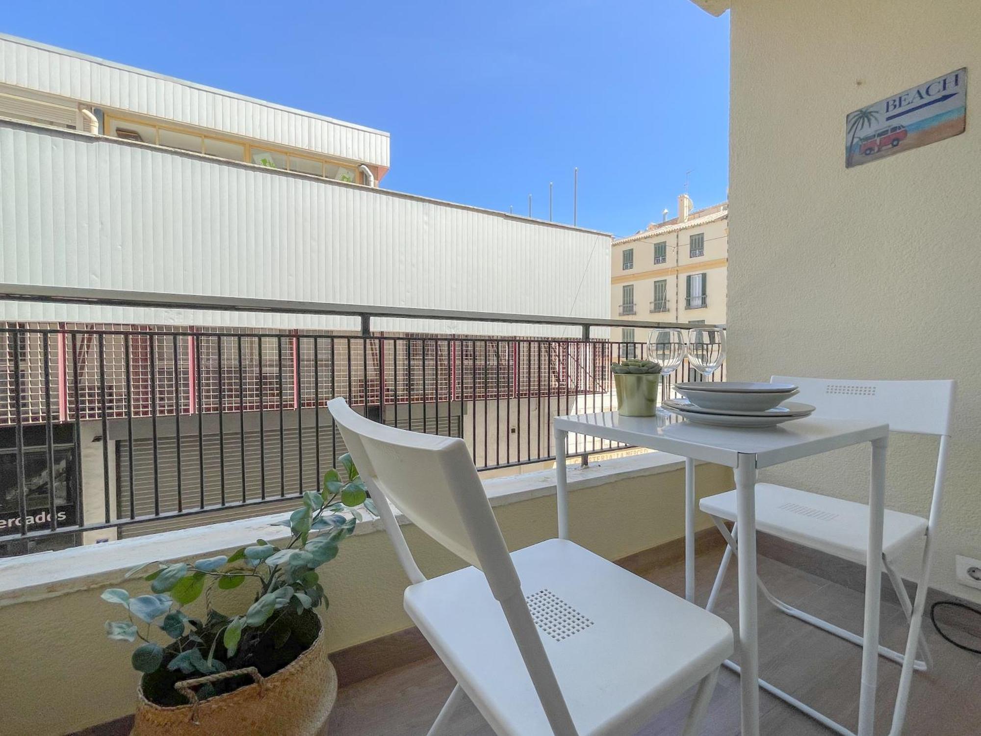Moderno Apartamento Plz De La Merced Малага Экстерьер фото